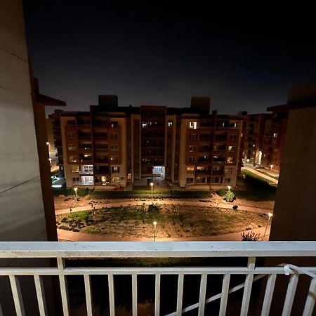 Luxury Diamond Apartment In Wesal Residences Compound New Cairo Extérieur photo