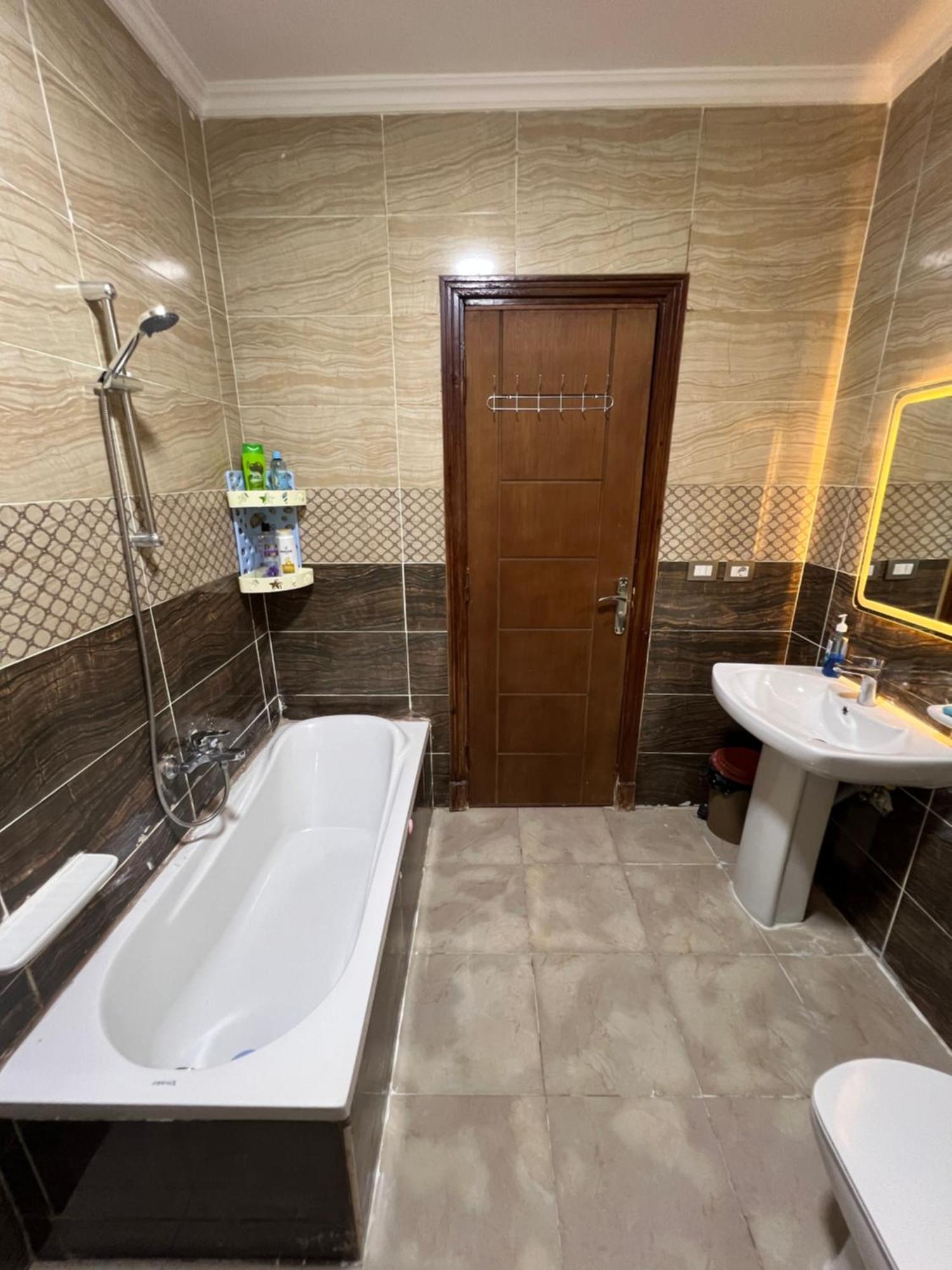Luxury Diamond Apartment In Wesal Residences Compound New Cairo Extérieur photo