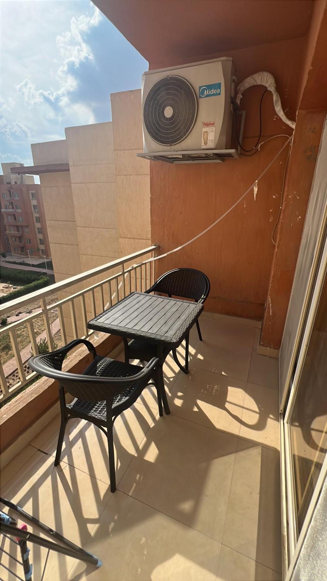 Luxury Diamond Apartment In Wesal Residences Compound New Cairo Extérieur photo