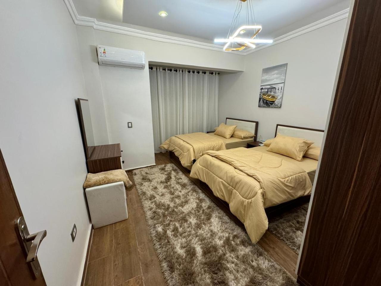 Luxury Diamond Apartment In Wesal Residences Compound New Cairo Extérieur photo
