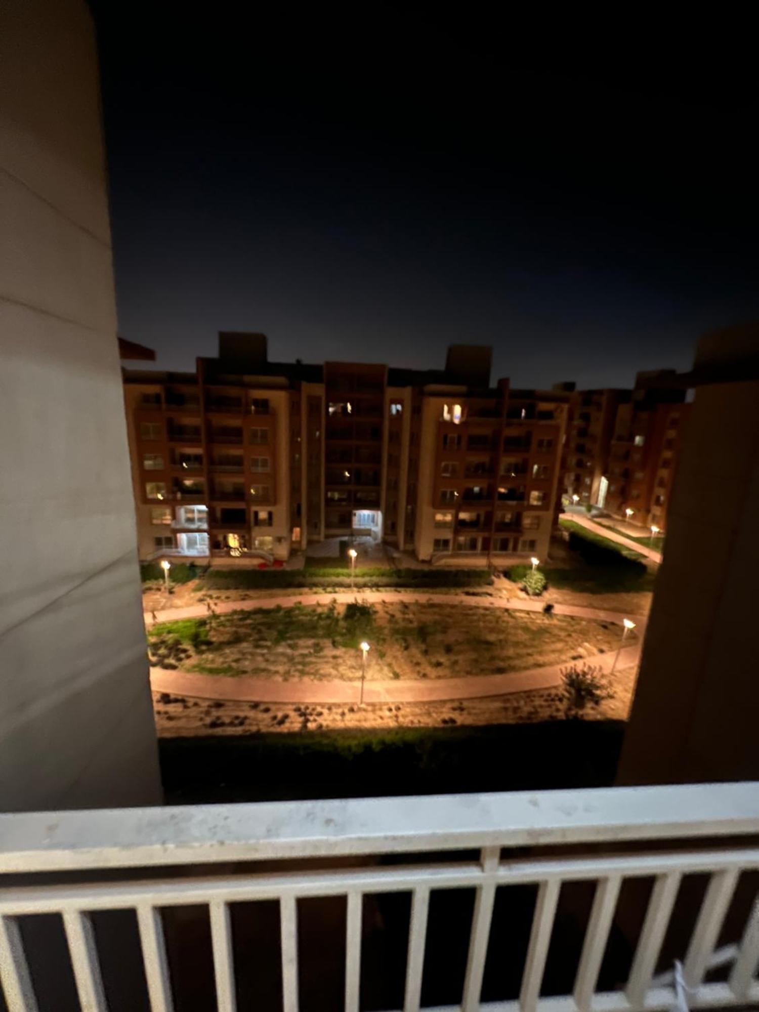 Luxury Diamond Apartment In Wesal Residences Compound New Cairo Extérieur photo